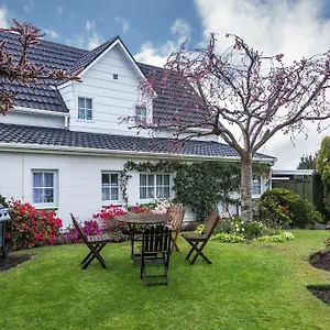 Phoenix Thermal - 3* Taupo